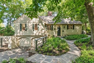 10 Ware Road, Winchester, MA 01890 - Photo 1