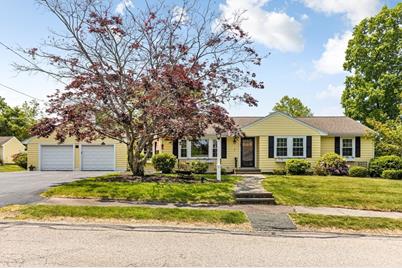 147 Sassamon Ave, Milton, MA 02186 - Photo 1