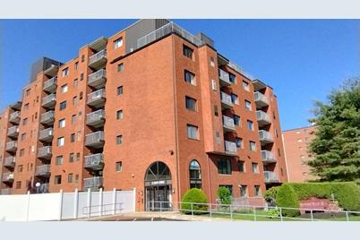 8 9th St #601, Medford, MA 02155 - Photo 1