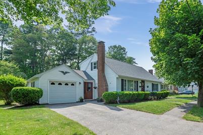 9 Parramatta Rd, Beverly, MA 01915 - Photo 1