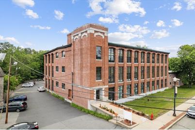 225 Broadway #302B, Methuen, MA 01844 - Photo 1