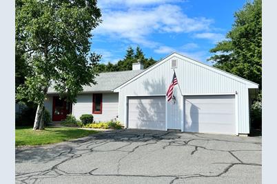 3 Burgundy Ln #3, Amherst, MA 01002 - Photo 1