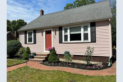 103 East St, Foxboro, MA 02035 - Photo 1
