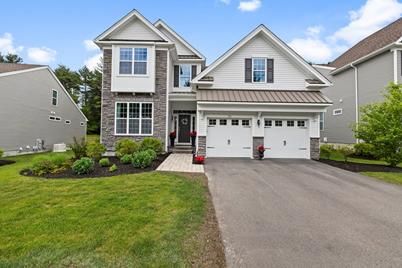 20 Jameson Dr #20, Millis, MA 02054 - Photo 1