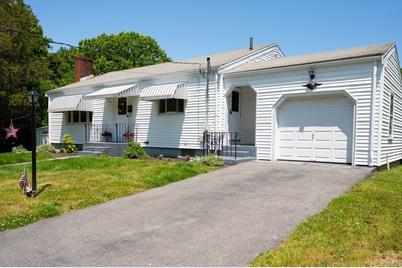 9 Roc Fall Rd, Hingham, MA 02043 - Photo 1