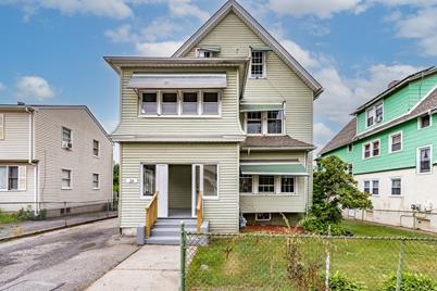 28 Longview St, Springfield, MA 01108 - Photo 1