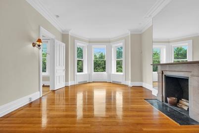321 Commonwealth Ave #31, Boston, MA 02116 - Photo 1
