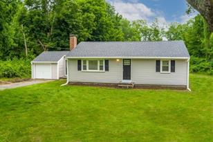 1375 Main St, Hanson, MA 02341