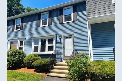 131 Twin Brook Ln, Bellingham, MA 02019 - Photo 1