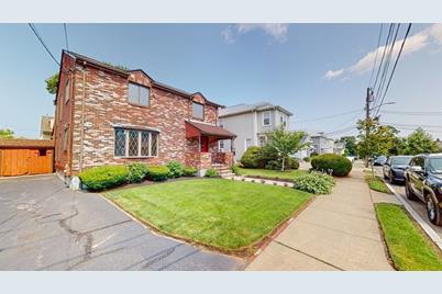 20 Woodrow Ave, Newton, MA 02460 - Photo 1