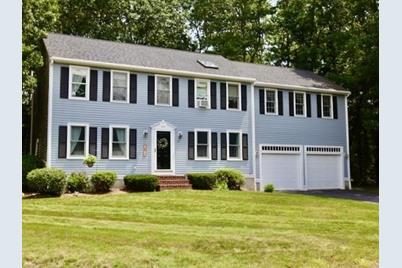 35 Patricia Drive, Bridgewater, MA 02324 - Photo 1