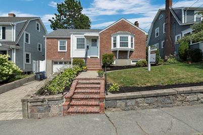 52 Dale Ave, Quincy, MA 02169 - Photo 1