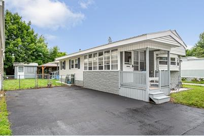 208 New Yorker Avenue, Chelmsford, MA 01824 - Photo 1
