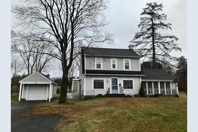 21 Silver St, South Hadley, MA 01075 - Photo 1