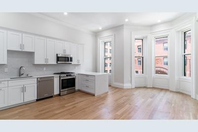 232 Clarendon St #2F, Boston, MA 02116 - Photo 1