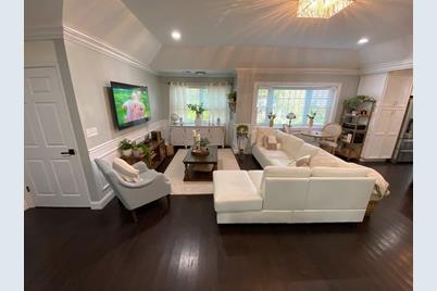 34 Drinkwater Ave #2, Braintree, MA 02184 - Photo 1