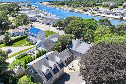 70 Falmouth Heights Road, Falmouth, MA 02540 - Photo 1