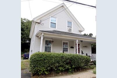 38 Cherry St, Plymouth, MA 02360 - Photo 1