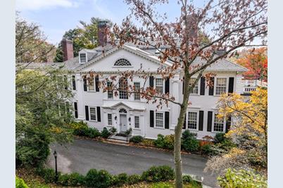 15 Catlin Road #15, Brookline, MA 02445 - Photo 1