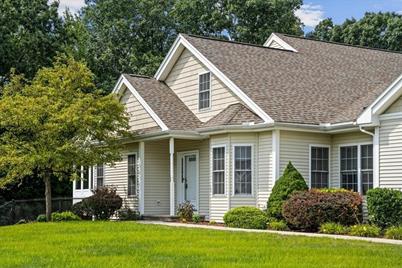 40 Blossom Tree Dr #40, Shrewsbury, MA 01545 - Photo 1