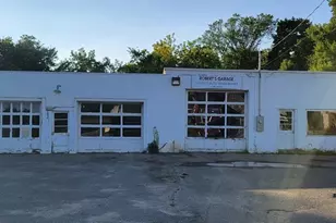 55 West St, Ware, MA 01082 - Photo 1