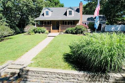 3 Windmill Rd, Bourne, MA 02532 - Photo 1