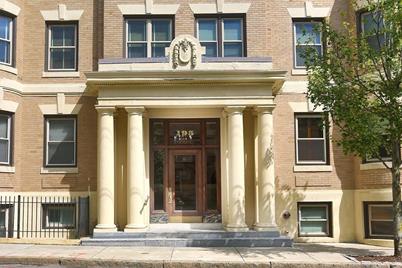 195 Saint Paul St #6, Brookline, MA 02446 - Photo 1