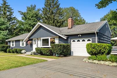 11 Harrison Ave, Peabody, MA 01960 - Photo 1