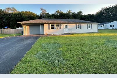 7 Nick Ln, Maynard, MA 01754 - Photo 1