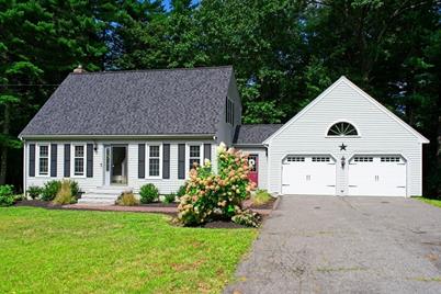 7 Bradford St, Easton, MA 02375 - Photo 1