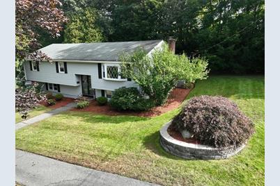 3 Moulton Rd, Peabody, MA 01960 - Photo 1