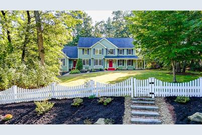 47 Highland St, Tyngsborough, MA 01879 - Photo 1