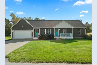 40 Oakland, Swansea, MA 02777 - Photo 1