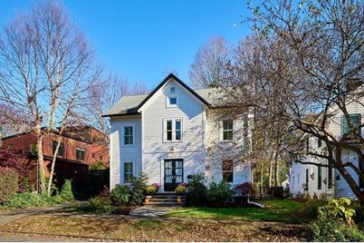 52 Olive Street, Northampton, MA 01060 - Photo 1