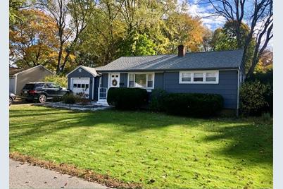 50 Edgewater Drive, Framingham, MA 01702 - Photo 1