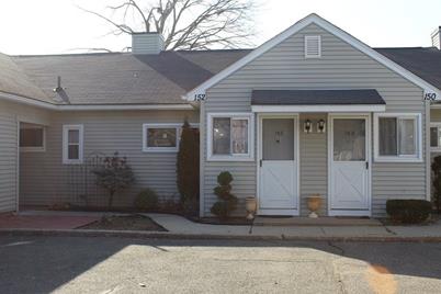 152 Greenwood Ter #152, Chicopee, MA 01022 - Photo 1