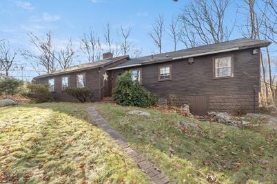 231 Salem Street, Lynnfield, MA 01940 - Photo 1