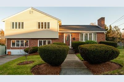 24 Ensign St, Revere, MA 02151 - Photo 1