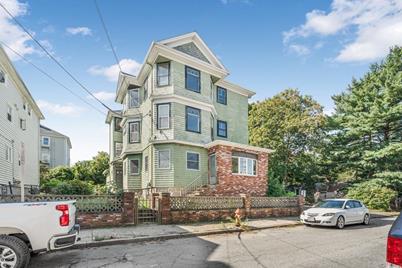 475 Tecumseh Street, Fall River, MA 02721 - Photo 1