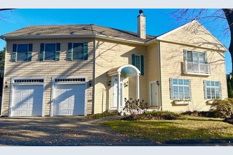 10 Valley Rd, Nahant, MA 01908 MLS 73187048 Coldwell Banker