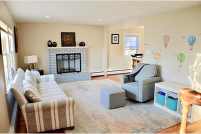 21 Bartlett Ave, Lexington, MA 02420 - Photo 1