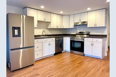 7 Mason Ct #7, Amesbury, MA 01913 - Photo 1