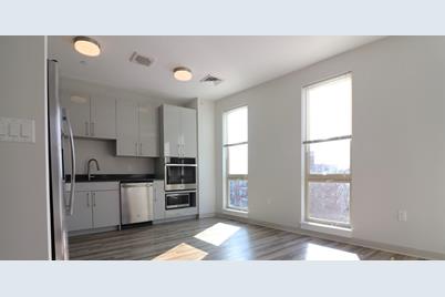 161 Washington St #1402 - Photo 1