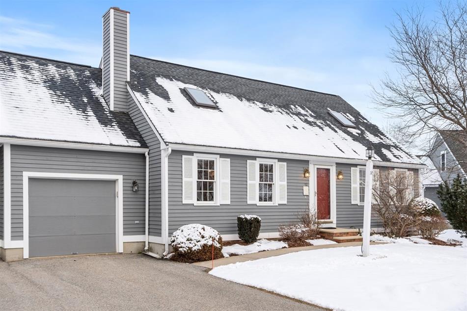 52 Whittier Meadows Dr 52, Amesbury, MA 01913 MLS 73201759