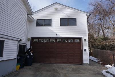 8 Grenada Cir #1, Nashua, NH 03062 - Photo 1