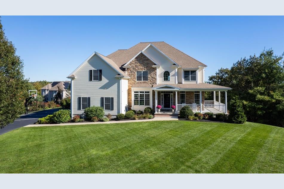 14 Manchester Dr, Wrentham, MA 02093 MLS 73207570 Coldwell Banker