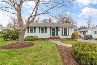 6 Ronna Rd, Gloucester, MA 01930 - Photo 1