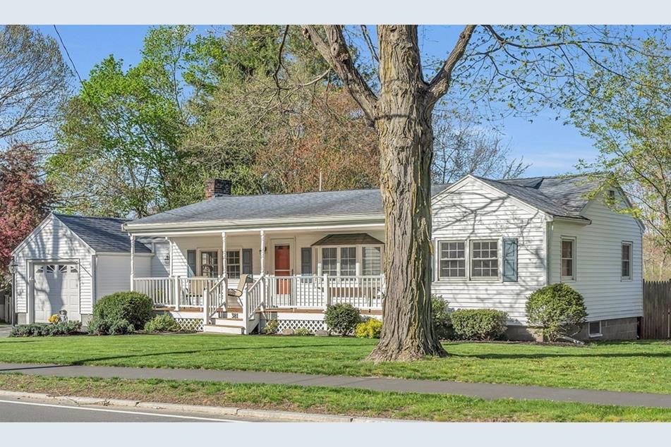 381 Vernon St, Wakefield, MA 01880 MLS 73234740 Coldwell Banker