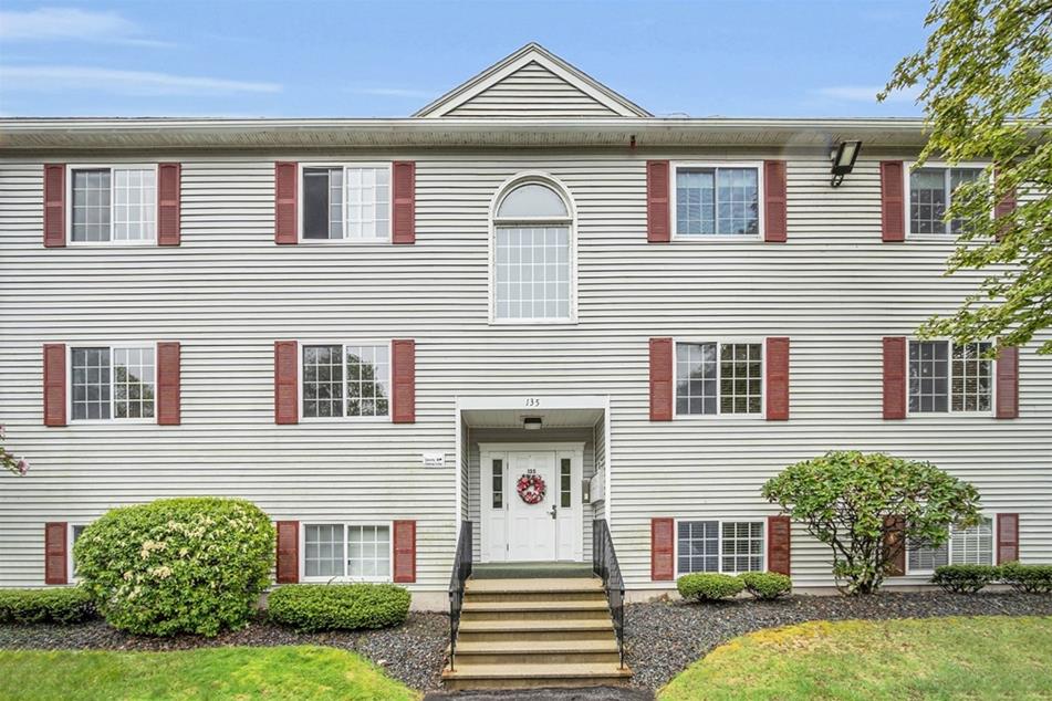 135 Lafond Ln 22, Dracut, MA 01826 MLS 73235534 Coldwell Banker