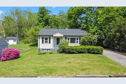 27-A West St, Woburn, MA 01801 - Photo 1